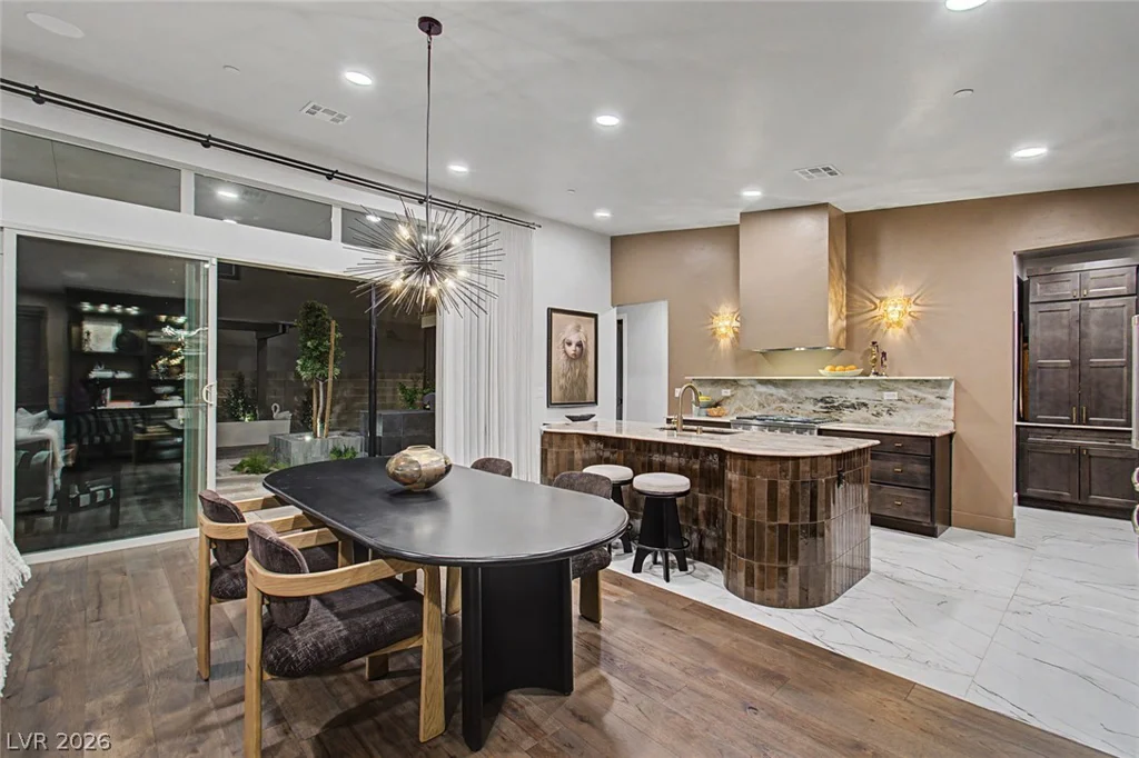 1020 Golden Summit, Las Vegas, NV 89138