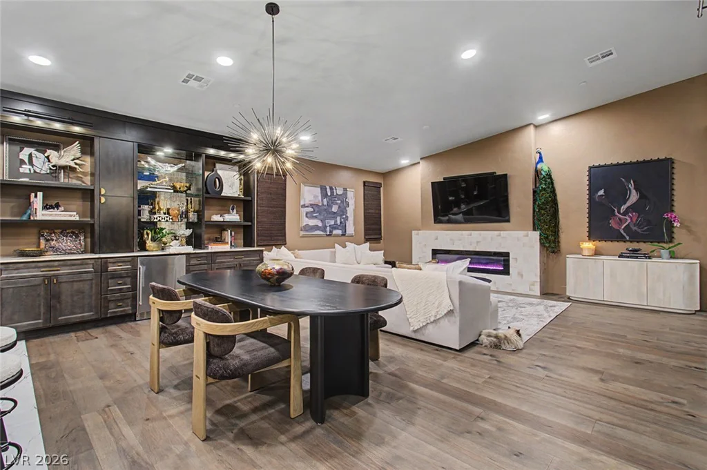 1020 Golden Summit, Las Vegas, NV 89138