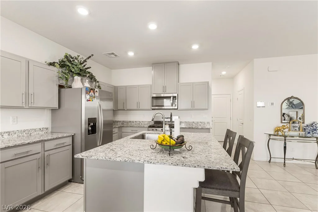 7727 Moore Creek, North Las Vegas, NV 89084
