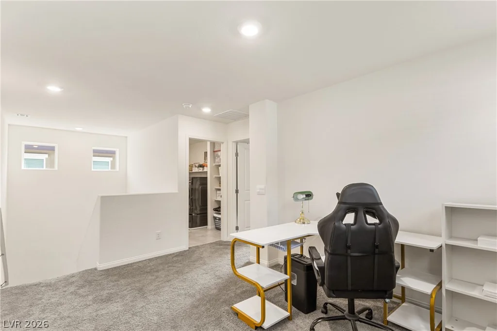 7727 Moore Creek, North Las Vegas, NV 89084