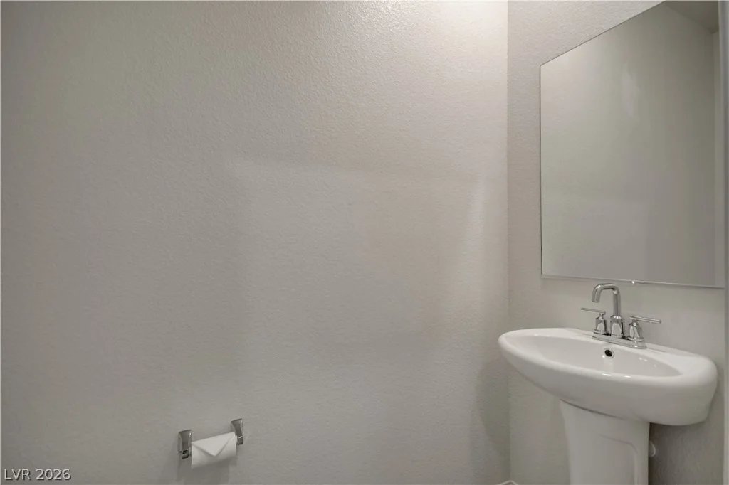 7727 Moore Creek, North Las Vegas, NV 89084