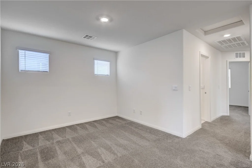 7727 Moore Creek, North Las Vegas, NV 89084