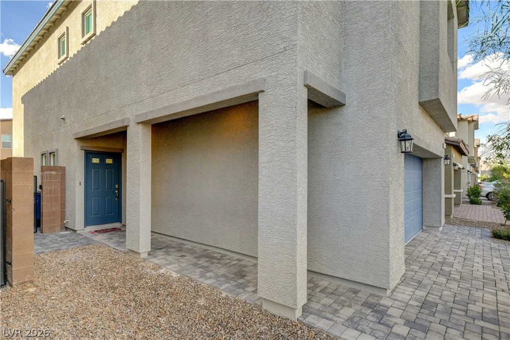 7727 Moore Creek, North Las Vegas, NV 89084