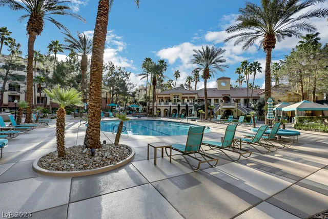 230 Flamingo, Las Vegas, NV 89169