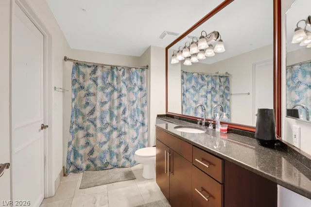 230 Flamingo, Las Vegas, NV 89169