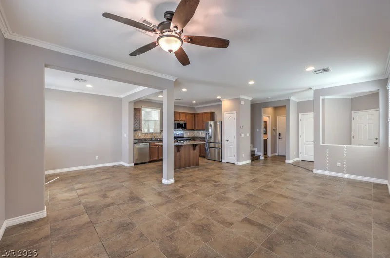 10753 Dobbs, Las Vegas, NV 89166