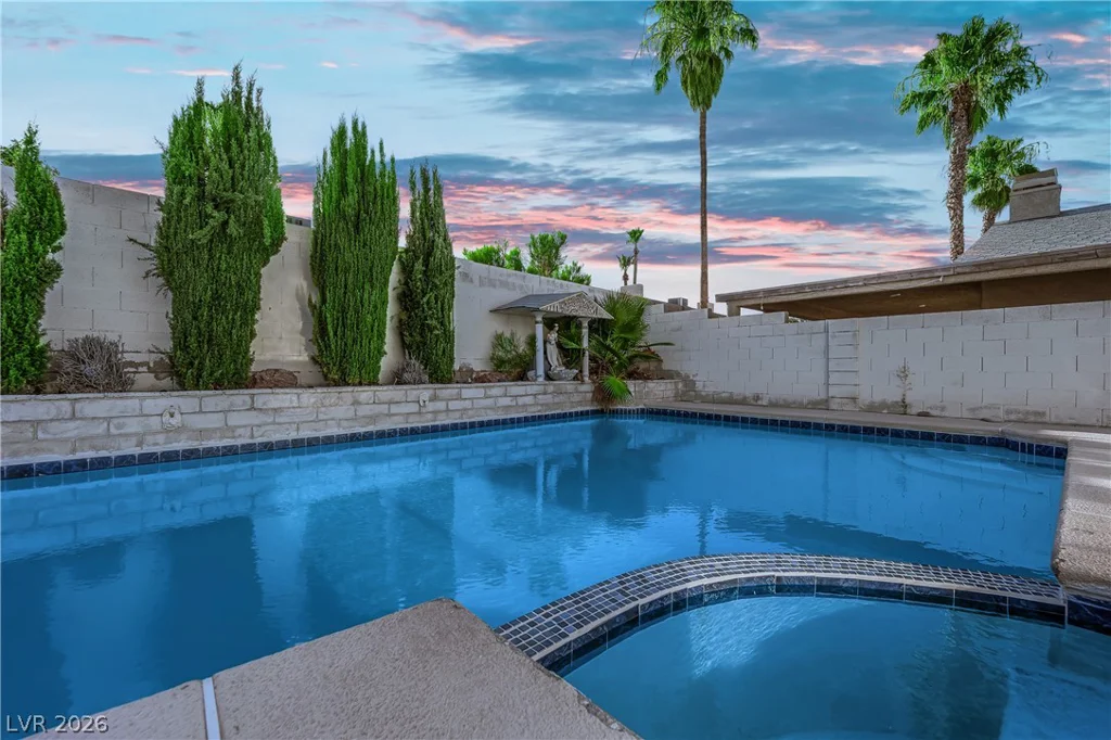 5073 Stormy, Las Vegas, NV 89119
