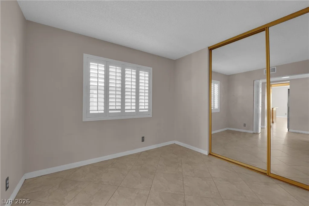 5073 Stormy, Las Vegas, NV 89119