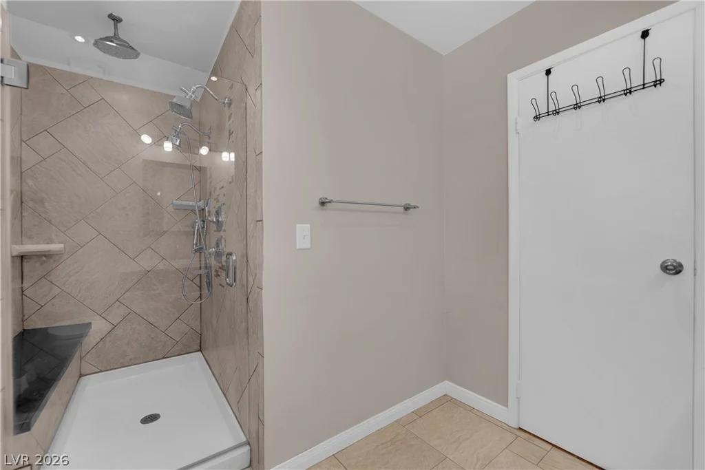 5073 Stormy, Las Vegas, NV 89119