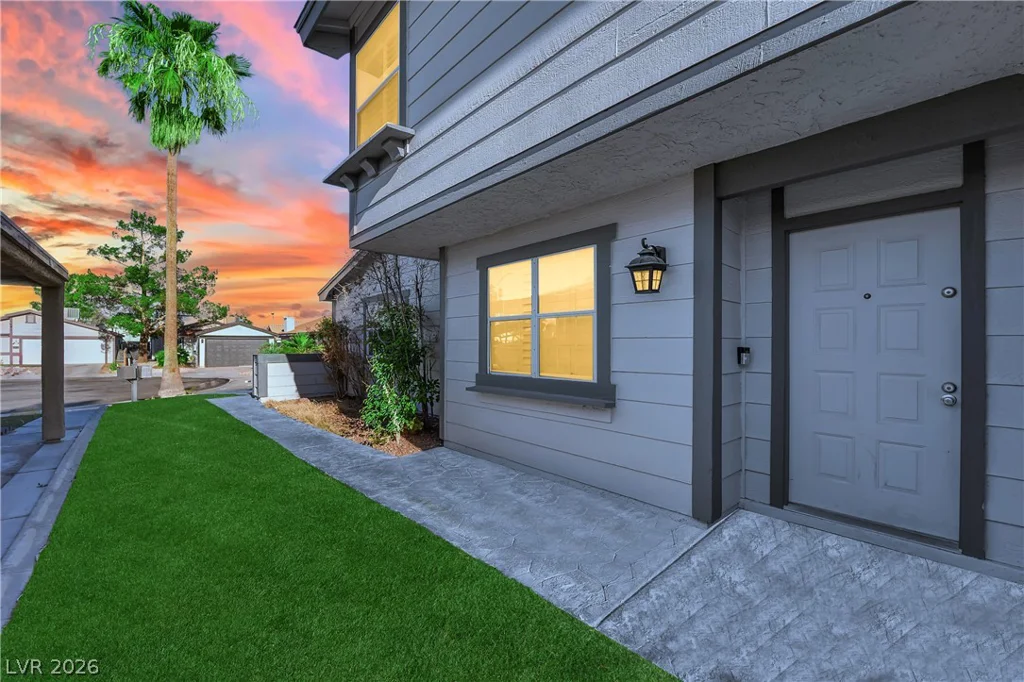 5073 Stormy, Las Vegas, NV 89119