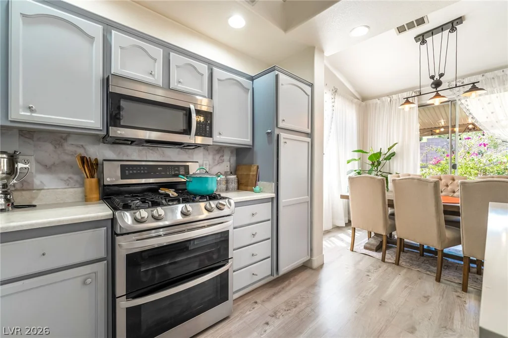 1189 Simms, Henderson, NV 89074