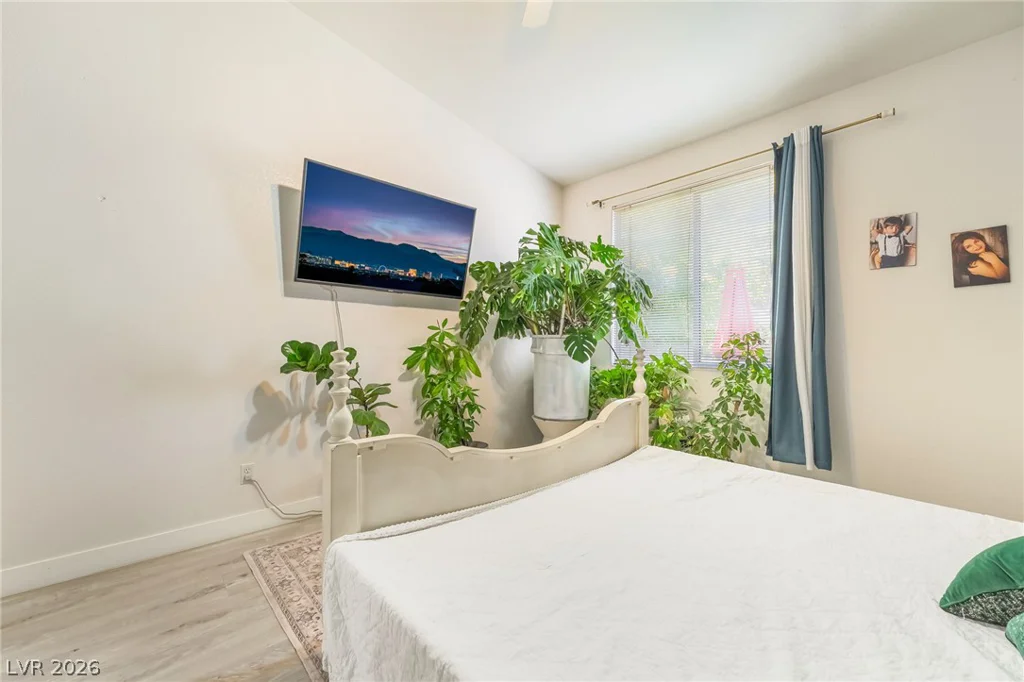 1189 Simms, Henderson, NV 89074
