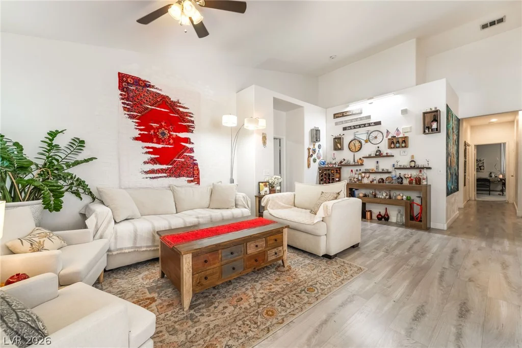 1189 Simms, Henderson, NV 89074
