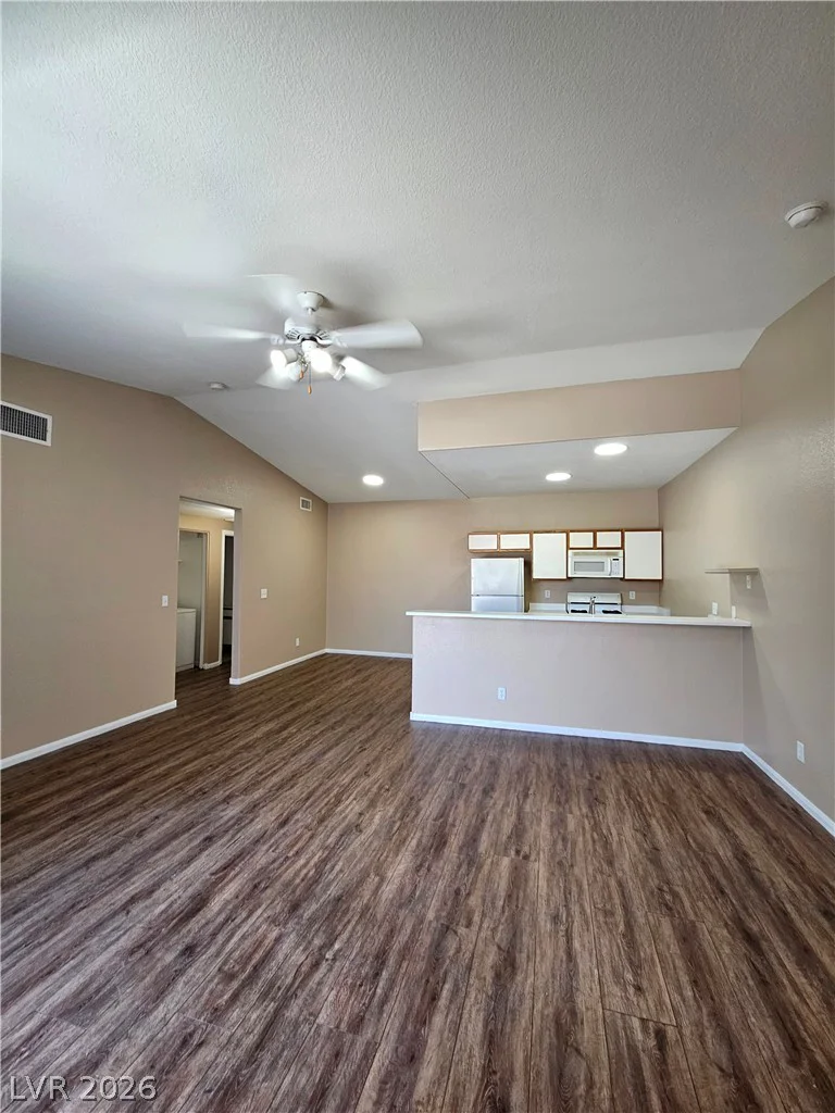 4960 Harrison, Las Vegas, NV 89120
