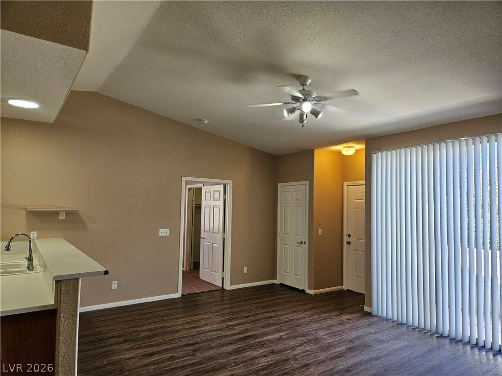 4960 Harrison, Las Vegas, NV 89120