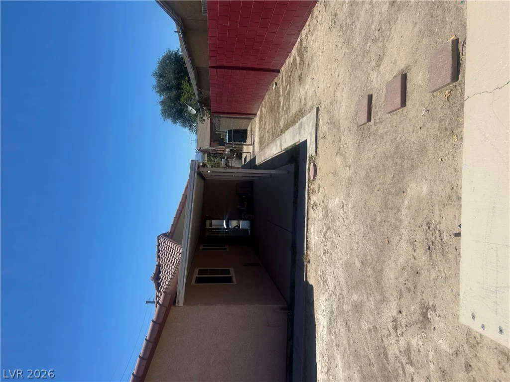 2410 Oak Glen, Las Vegas, NV 89115