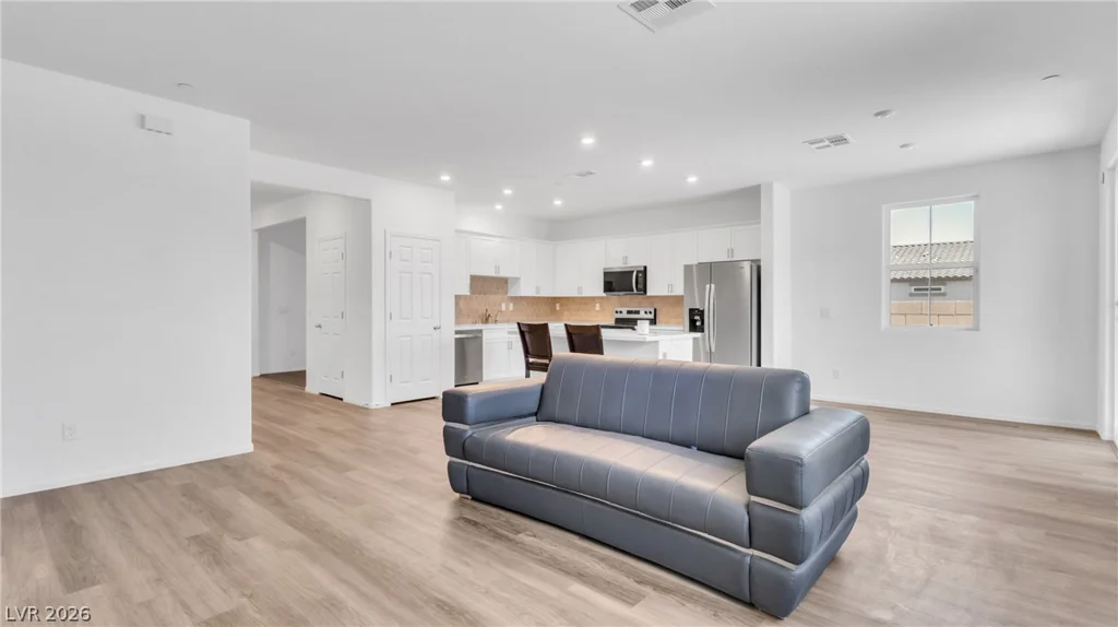 4709 Woodland, Las Vegas, NV 89121