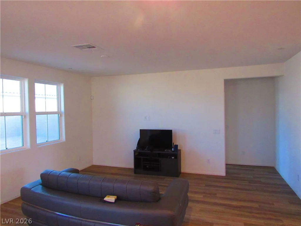 4709 Woodland, Las Vegas, NV 89121