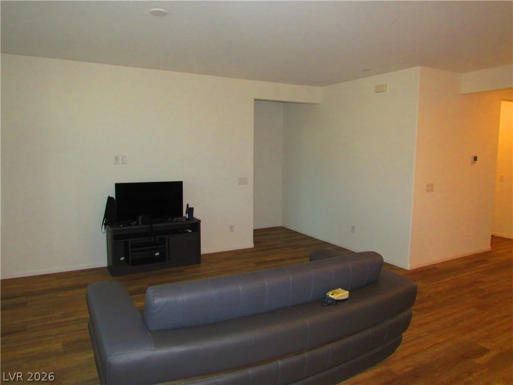4709 Woodland, Las Vegas, NV 89121