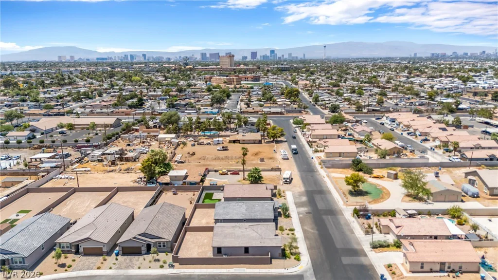 4709 Woodland, Las Vegas, NV 89121