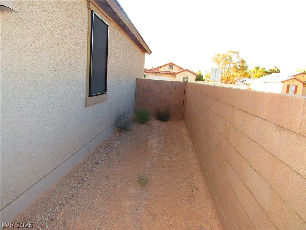 4709 Woodland, Las Vegas, NV 89121