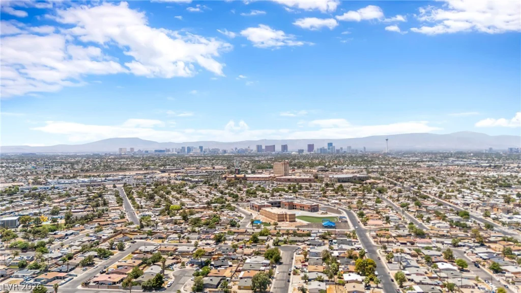 4709 Woodland, Las Vegas, NV 89121