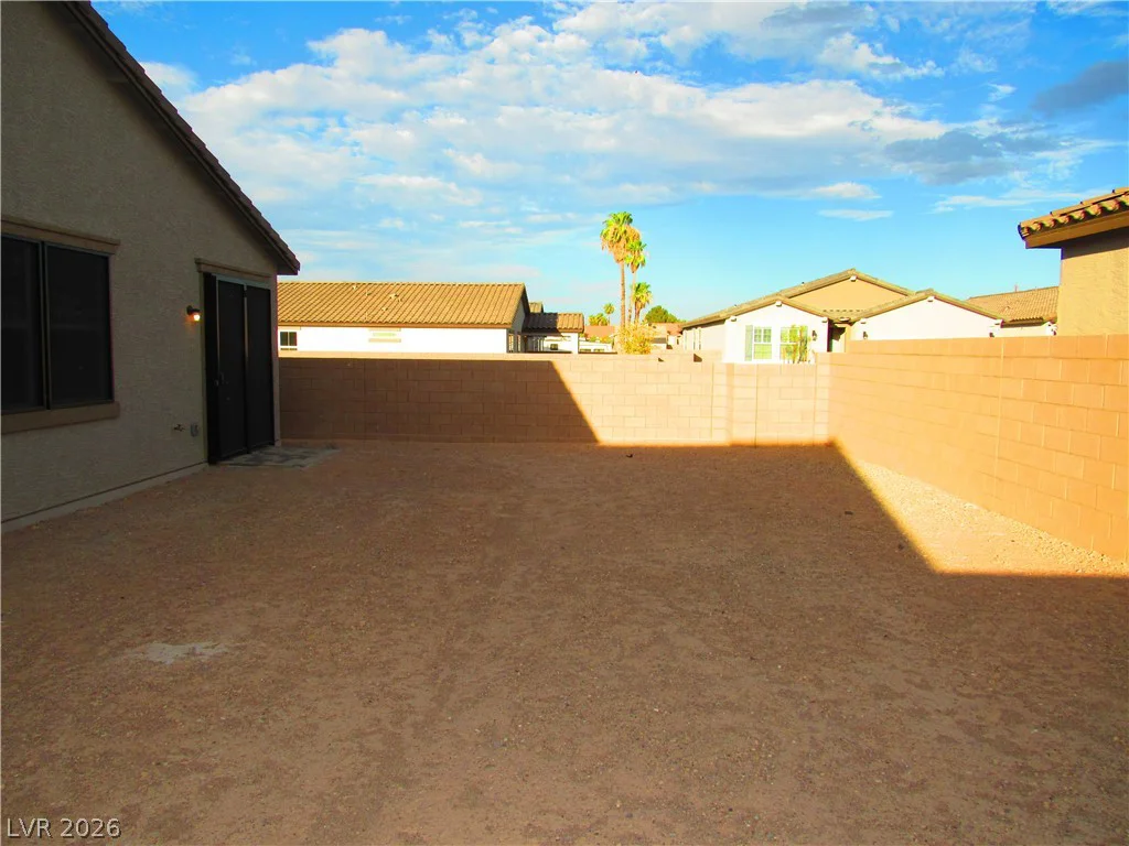 4709 Woodland, Las Vegas, NV 89121