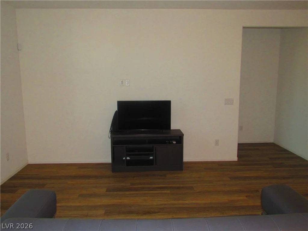 4709 Woodland, Las Vegas, NV 89121