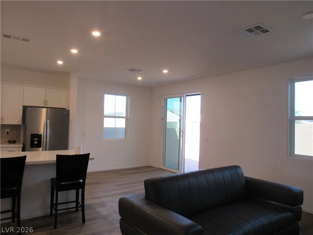 4709 Woodland, Las Vegas, NV 89121