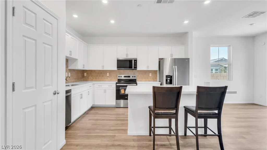 4709 Woodland, Las Vegas, NV 89121