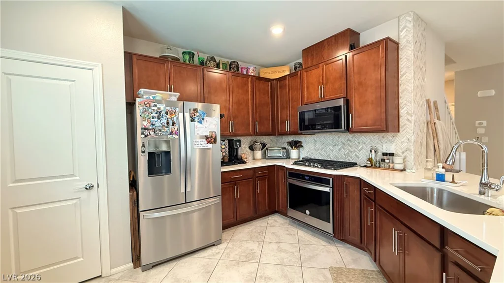 5557 Anshan, Las Vegas, NV 89148