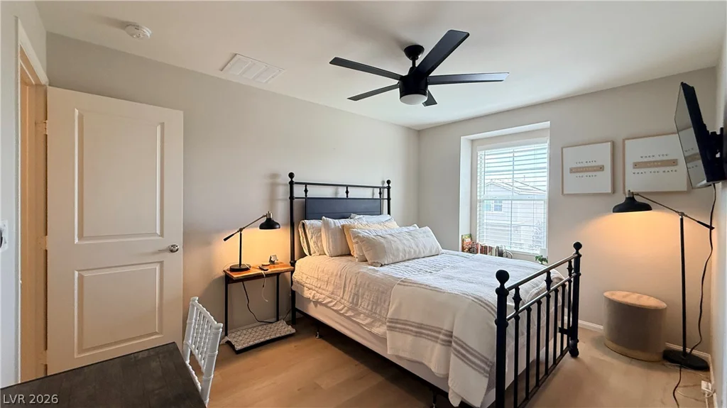 5557 Anshan, Las Vegas, NV 89148