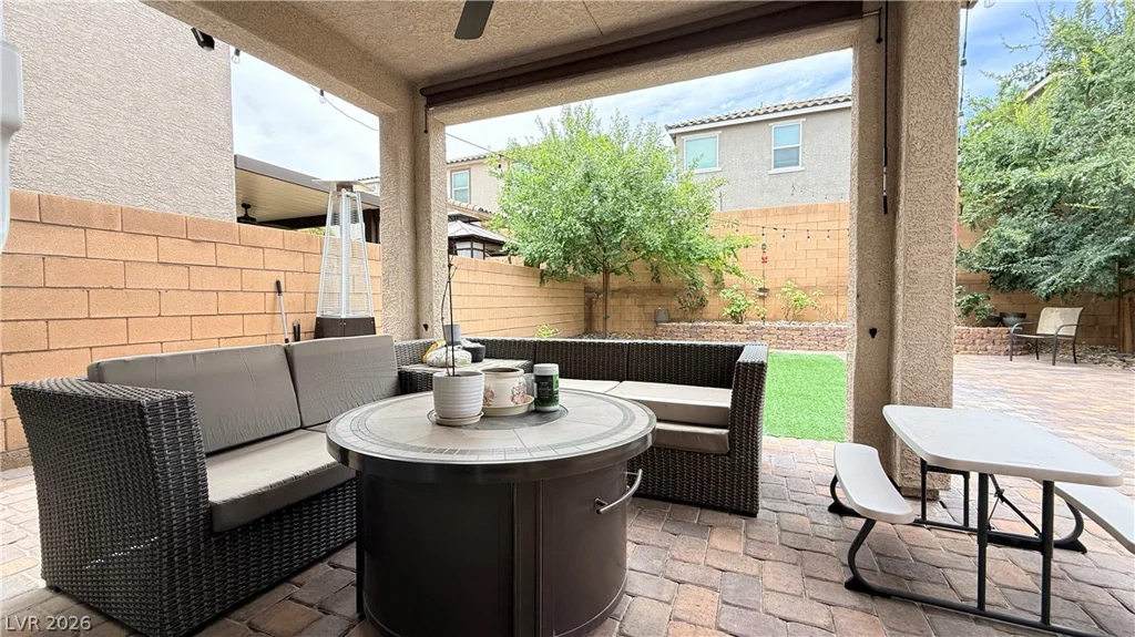 5557 Anshan, Las Vegas, NV 89148