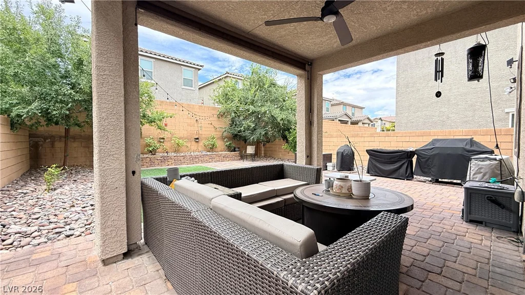 5557 Anshan, Las Vegas, NV 89148