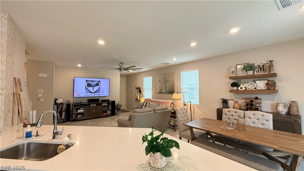 5557 Anshan, Las Vegas, NV 89148
