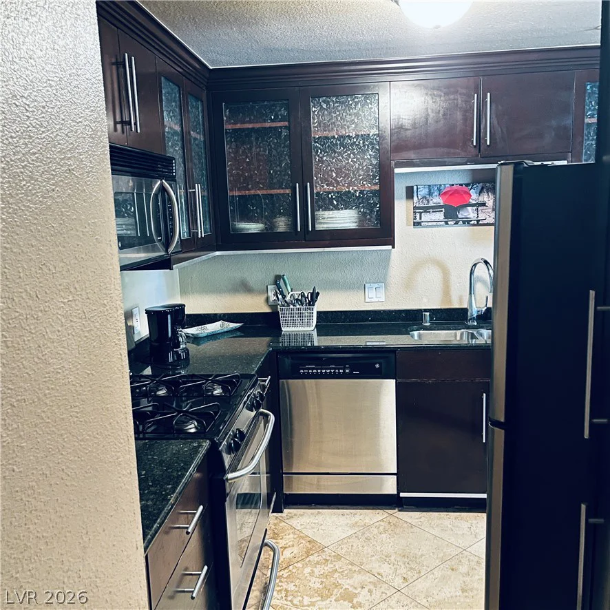 260 Flamingo, Las Vegas, NV 89169