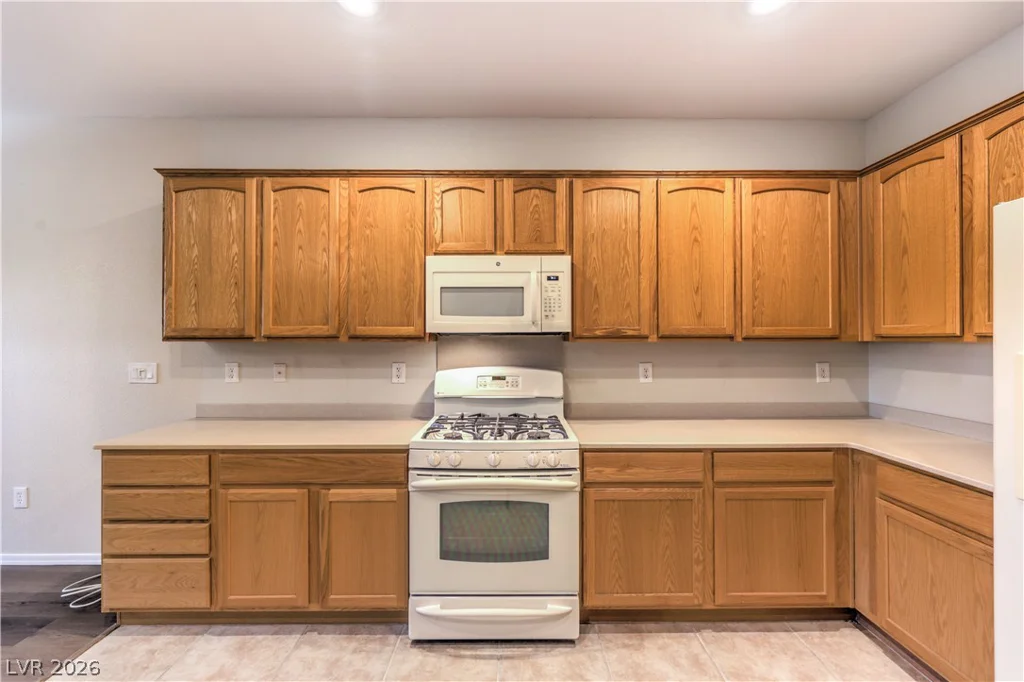 2372 Kalkaska, Henderson, NV 89044