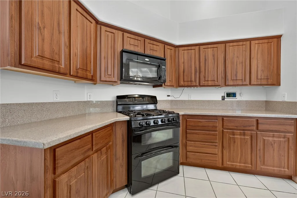 1929 Golden Vista, Las Vegas, NV 89123