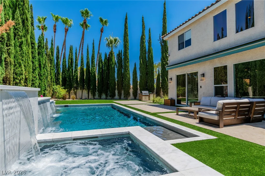 7920 Castellon, Las Vegas, NV 89128