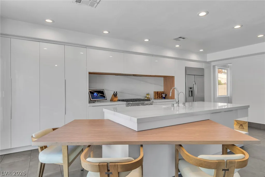 7920 Castellon, Las Vegas, NV 89128