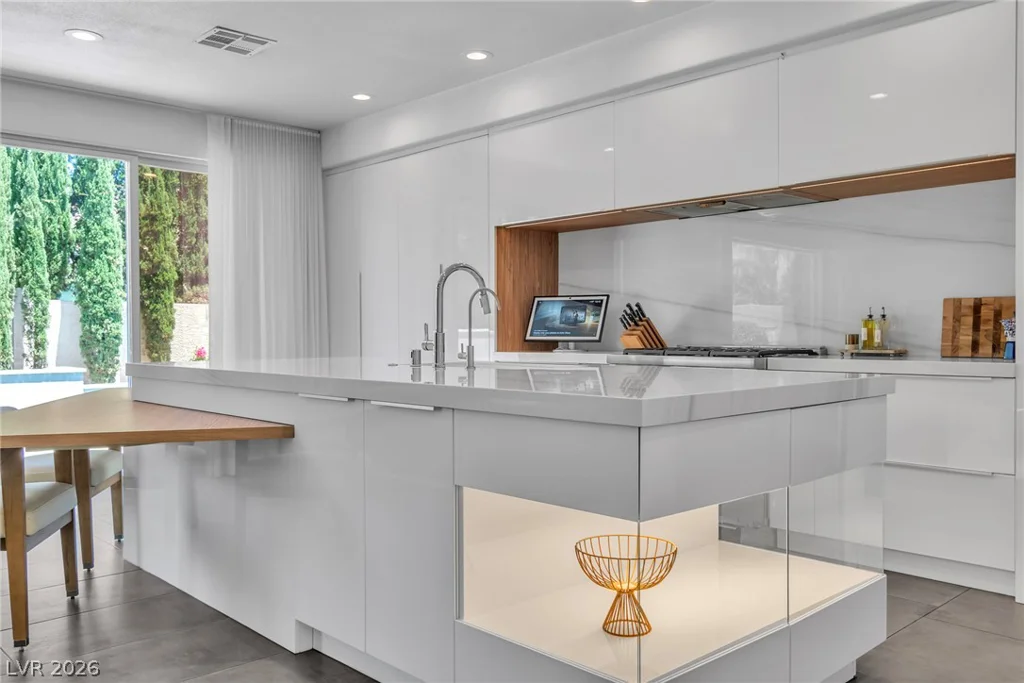 7920 Castellon, Las Vegas, NV 89128