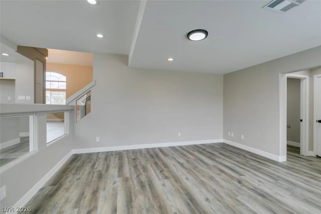 8721 Raindrop Canyon, Las Vegas, NV 89129