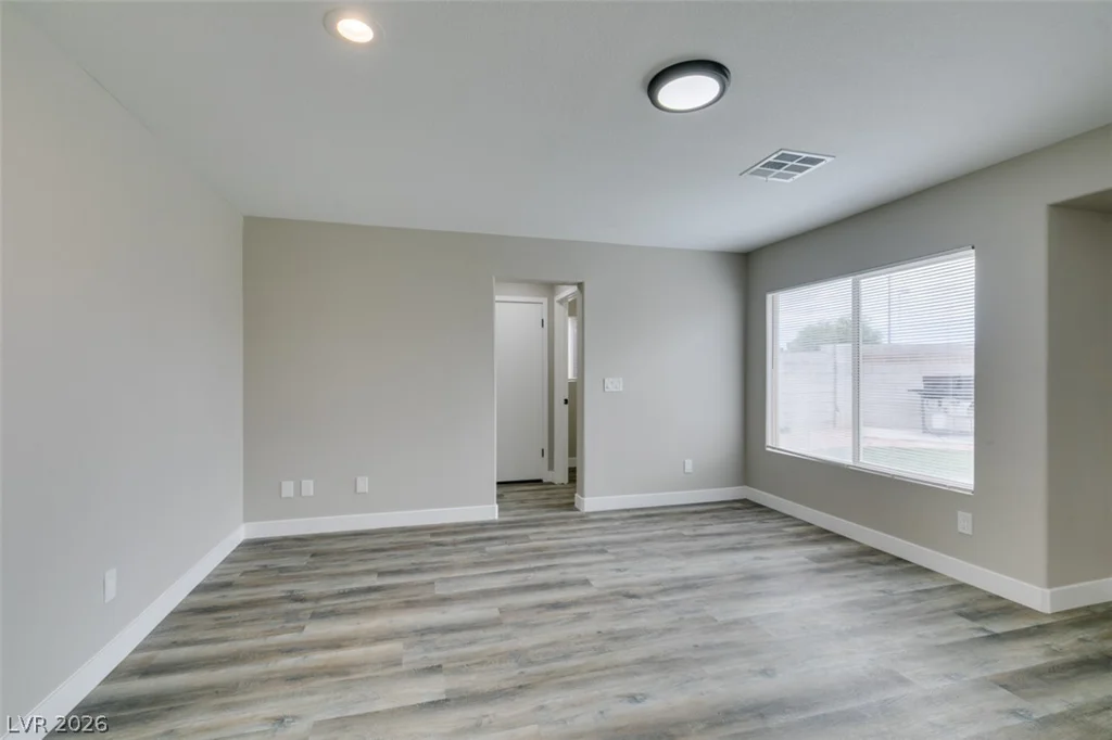 8721 Raindrop Canyon, Las Vegas, NV 89129