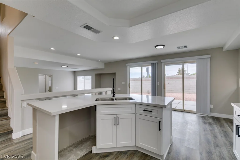 8721 Raindrop Canyon, Las Vegas, NV 89129