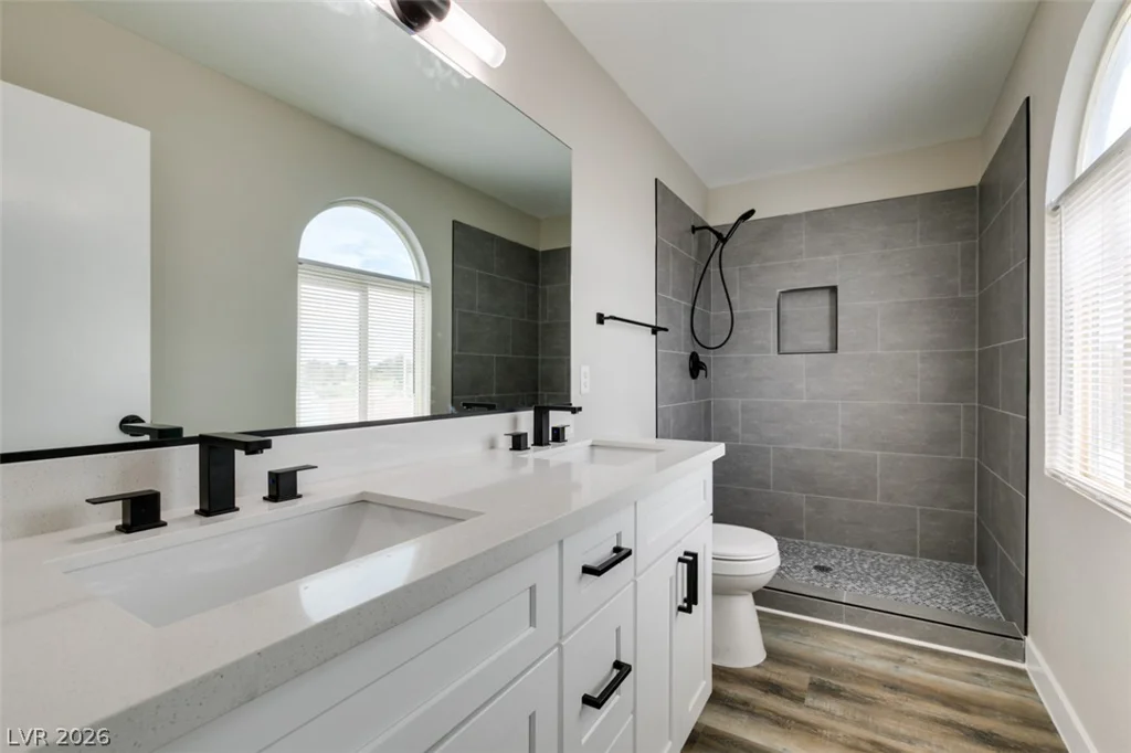 8721 Raindrop Canyon, Las Vegas, NV 89129