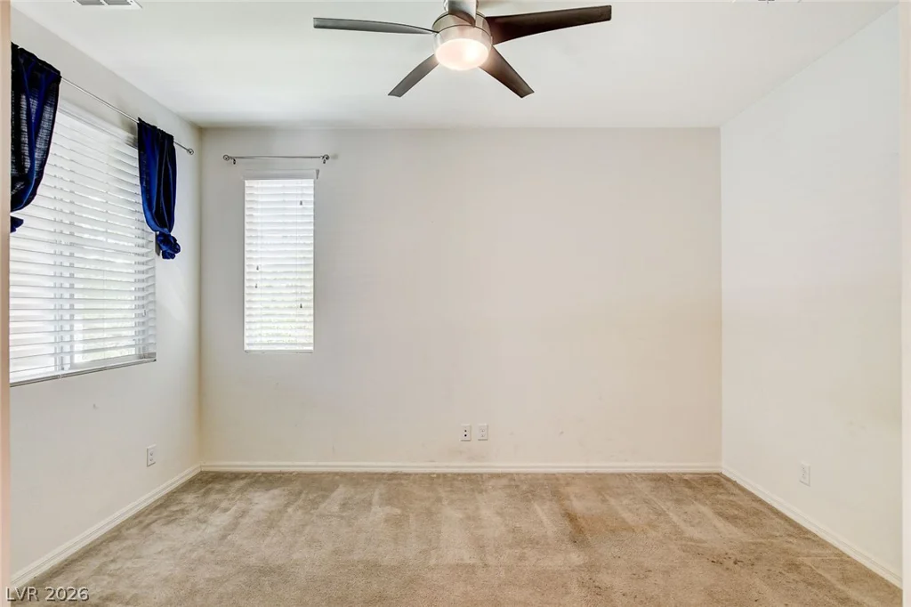 7841 Blue Lake Peak, Las Vegas, NV 89166