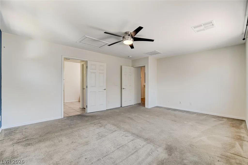 7841 Blue Lake Peak, Las Vegas, NV 89166