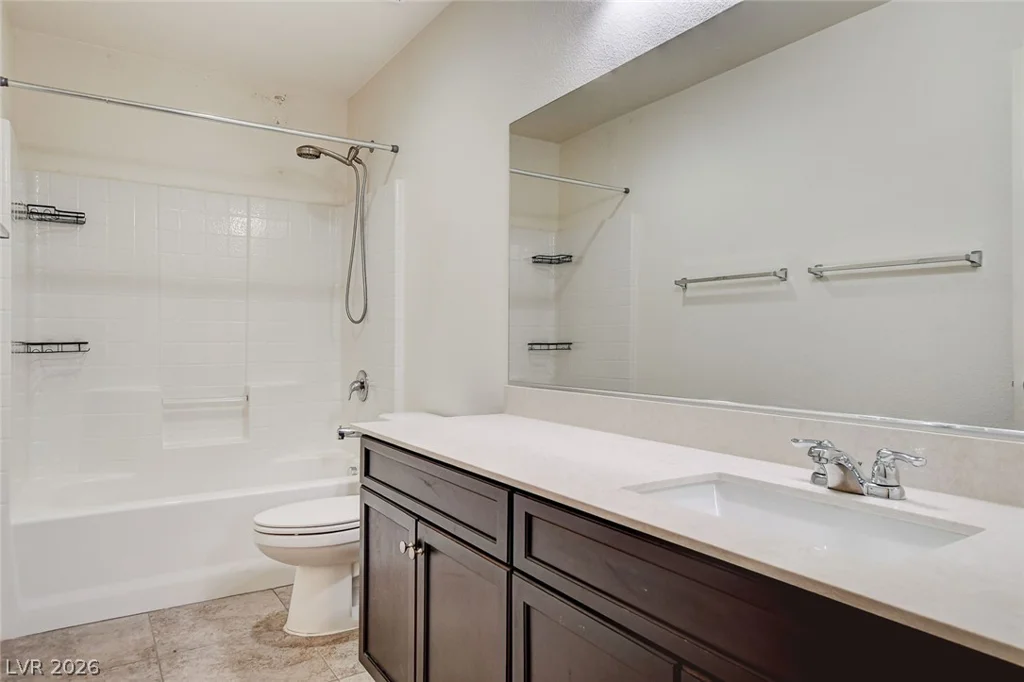 7841 Blue Lake Peak, Las Vegas, NV 89166
