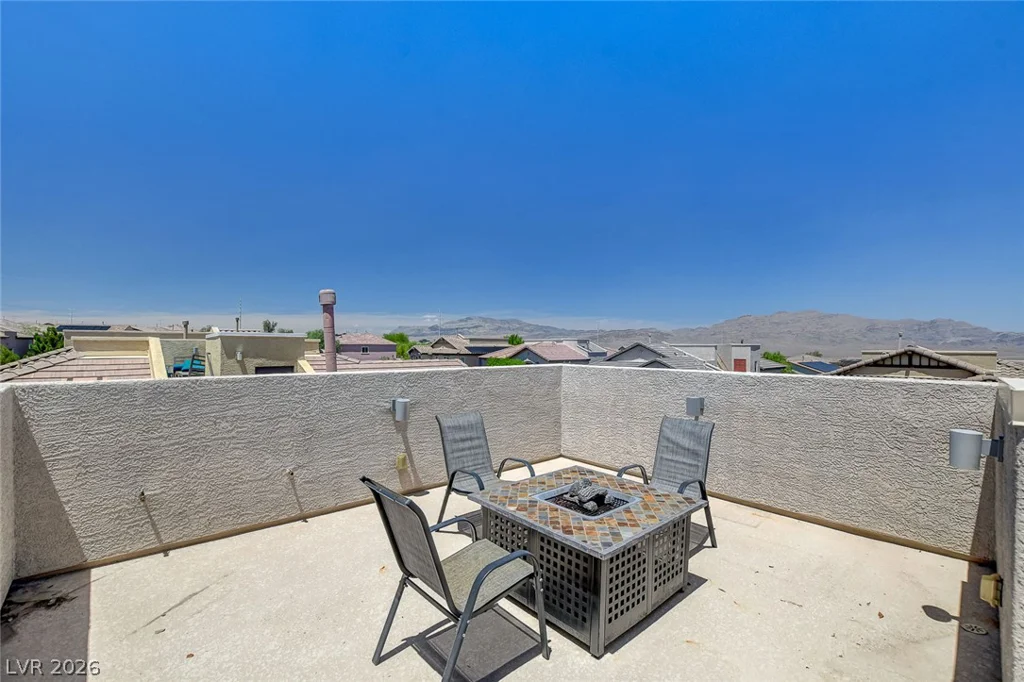 7841 Blue Lake Peak, Las Vegas, NV 89166