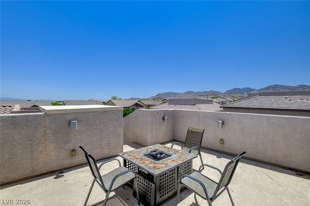 7841 Blue Lake Peak, Las Vegas, NV 89166